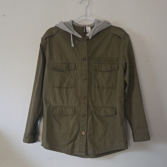 2/$15 Fall Jacket (Small) - Picture 1 of 6